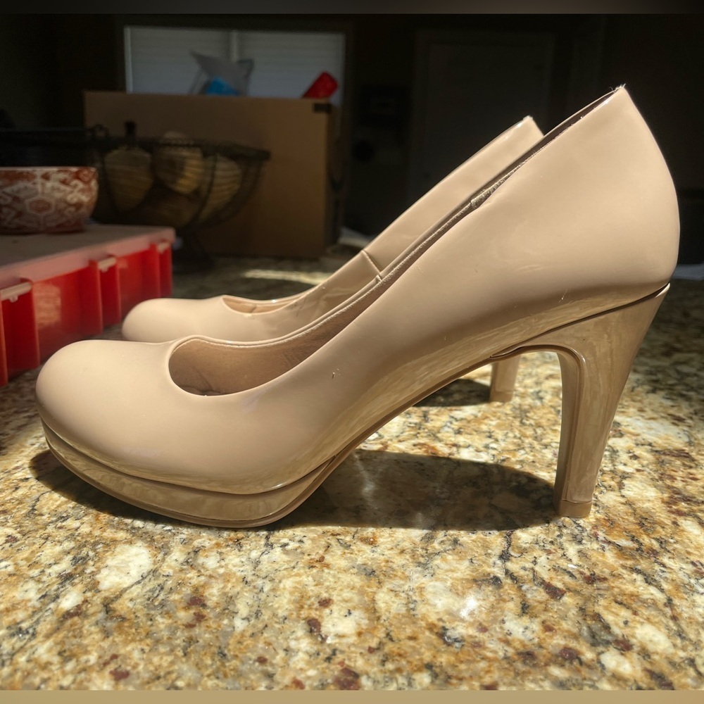Women’s Beige Heels - Picture 8 of 12
